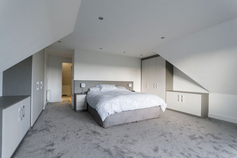Custom-Fitted-Furniture-Suppliers-Southampton